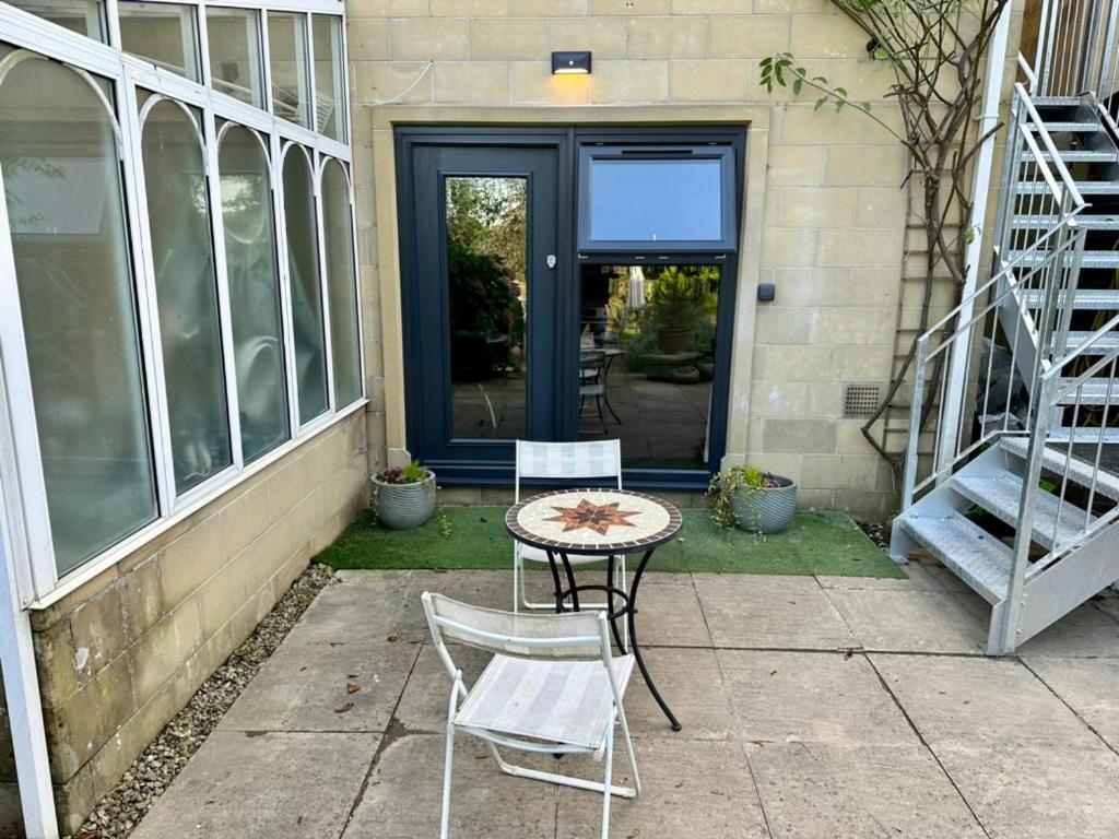 The Retreat, Luxury Studio Apartment In Bath With Parking Εξωτερικό φωτογραφία